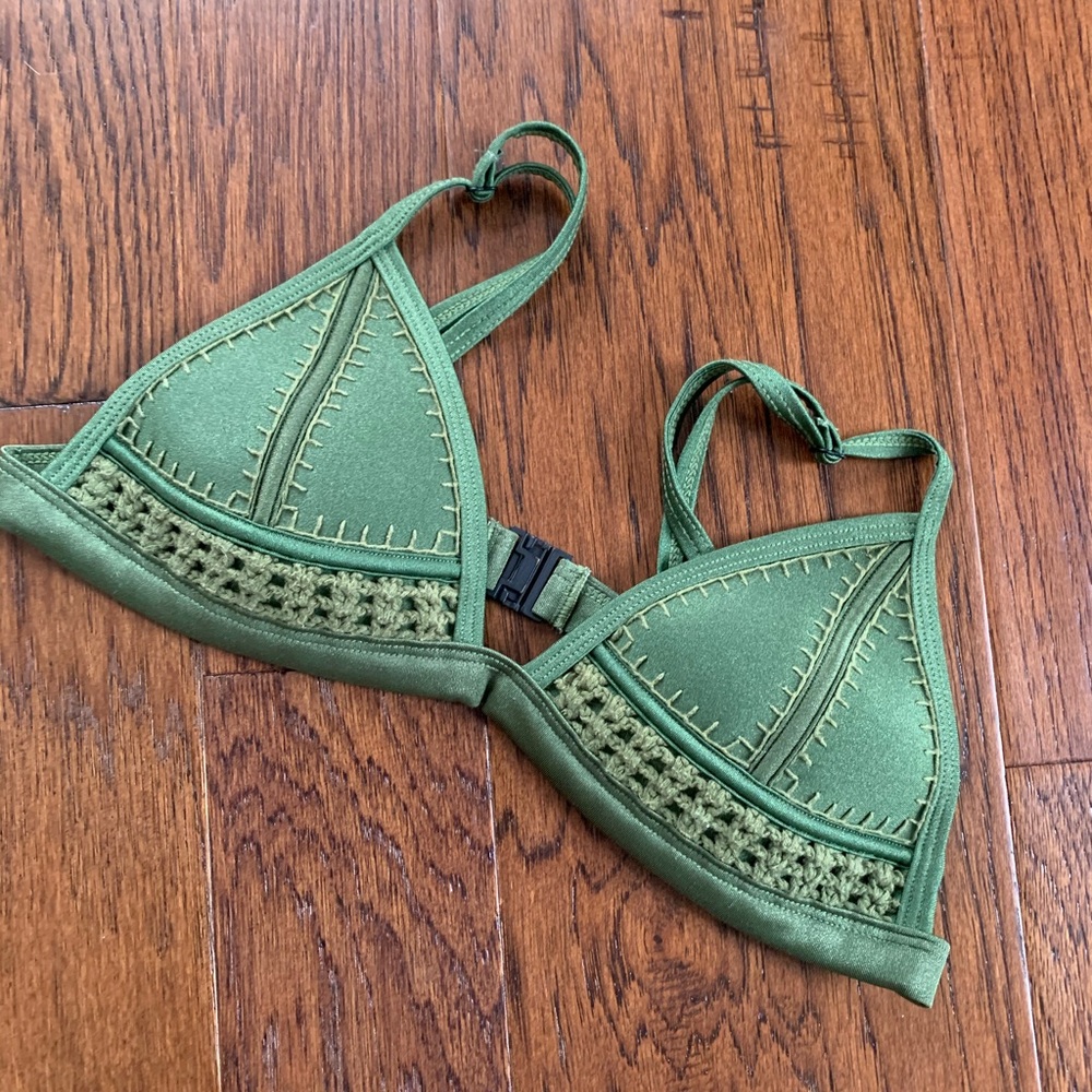 Triangle bathing suit - Picture 5 of 8